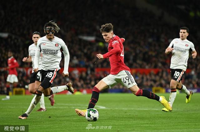 樊振东：原来小胖这么帅，不靠脸用实力说话！.